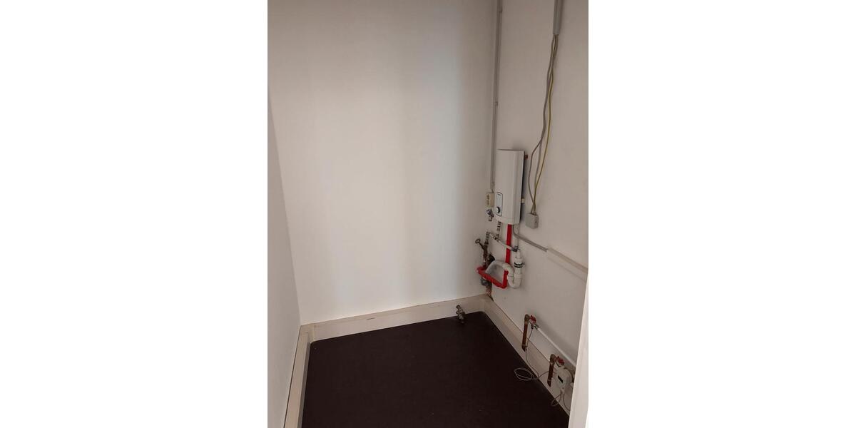 Etagenwohnung Frankfurt (Oder) Beresinchen - 4 Zimmer, 91 m&sup2;, 814&euro; | Angebot:25921083