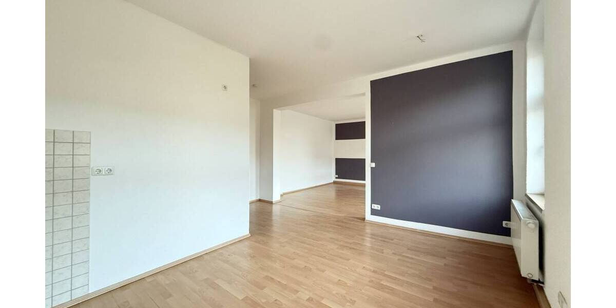 Etagenwohnung Frankfurt (Oder) Frankfurt - 2 Zimmer, 68 m&sup2;, 450&euro; | Angebot:26080102