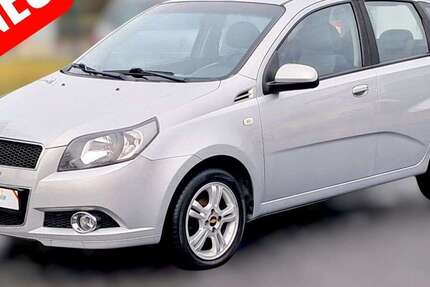 Chevrolet Aveo 97.000 km 2.980 &euro; Frankfurt 15234