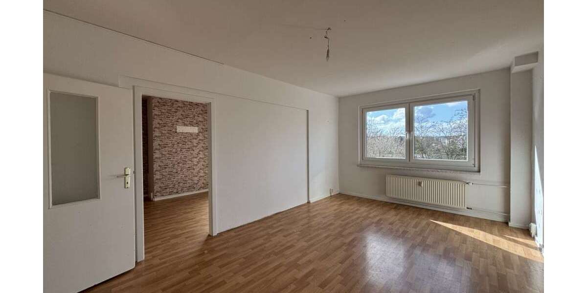 Etagenwohnung Frankfurt (Oder) Booßen - 3 Zimmer, 86 m&sup2;, 611&euro; | Angebot:26097941