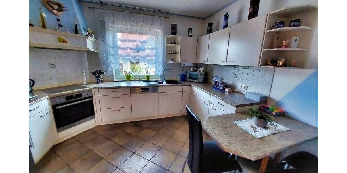 Einfamilienhaus Ziltendorf - 7 Zimmer, 247 m&sup2;, 469.000&euro; | Angebot:25686136