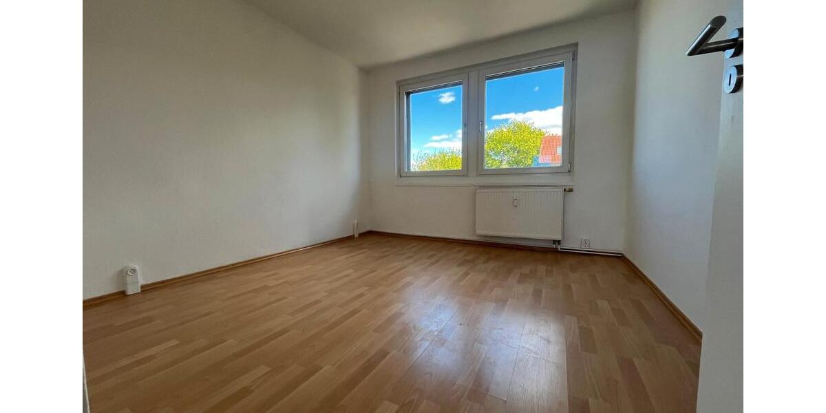 Etagenwohnung Frankfurt (Oder) Booßen - 4 Zimmer, 77 m&sup2;, 713&euro; | Angebot:25329396