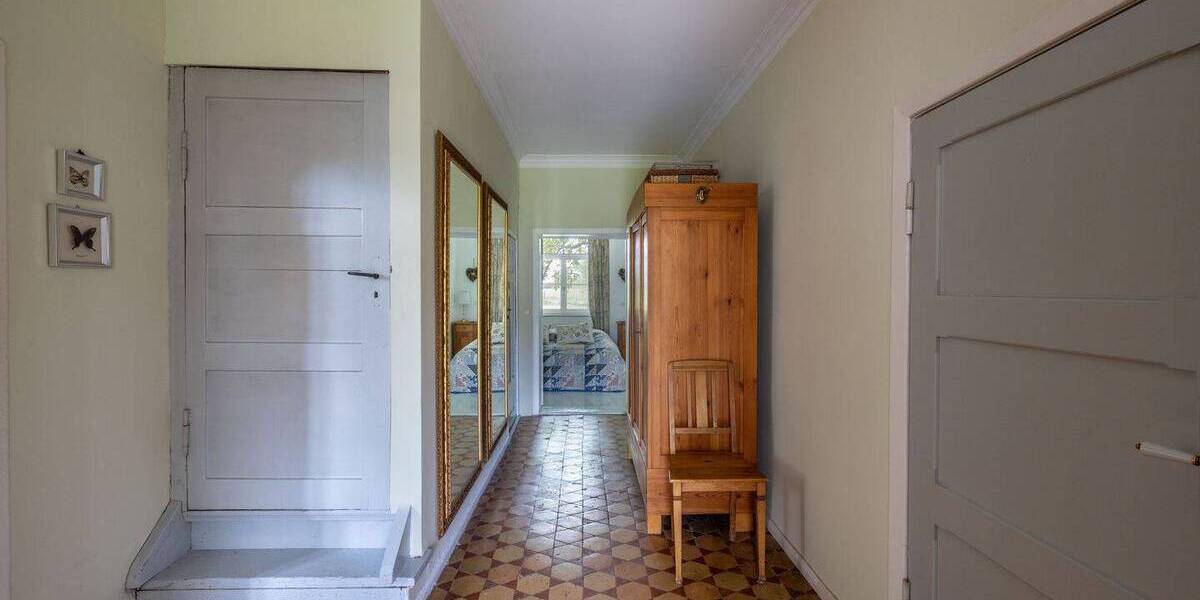 Einfamilienhaus Lindendorf-Dolgelin Dolgelin - 7 Zimmer, 160 m&sup2;, 975.000&euro; | Angebot:26870601