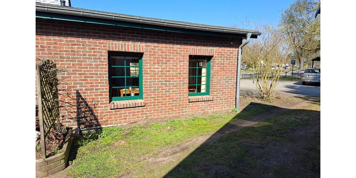 Bungalow Steinhöfel - 5 Zimmer, 120 m&sup2;, 300.000&euro; | Angebot:25978094