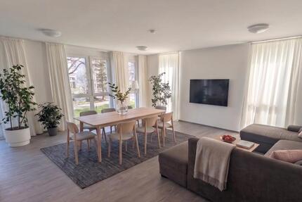 Wohnung Beeskow - 3 Zimmer, 121 m&sup2;, 1.855&euro; | Angebot:26221135