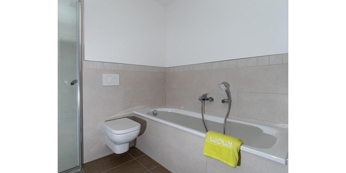 Etagenwohnung Frankfurt (Oder) - 2 Zimmer, 81 m&sup2;, 1.135&euro; | Angebot:25323154