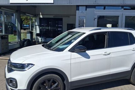 VW T-Cross 14.100 km 20.750 &euro; Eisenhüttenstadt 15890
