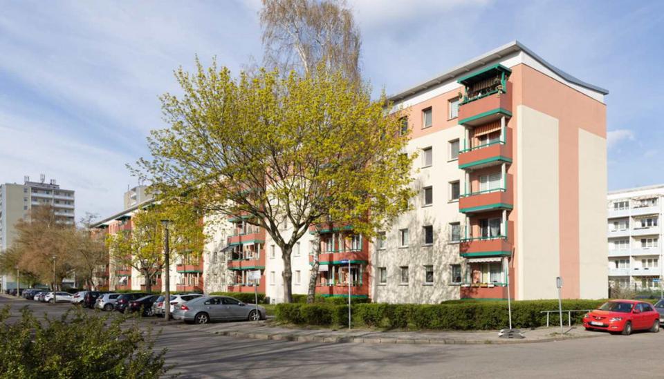 Etagenwohnung Eisenhüttenstadt - 4 Zimmer, 70 m&sup2;, 455&euro; | Angebot:24157710