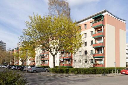 Wohnung Eisenhüttenstadt - 4 Zimmer, 70 m&sup2;, 455&euro; | Angebot:24157710