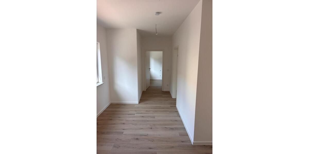 Etagenwohnung Frankfurt (Oder) Booßen - 3 Zimmer, 85 m&sup2;, 1.103&euro; | Angebot:25420110