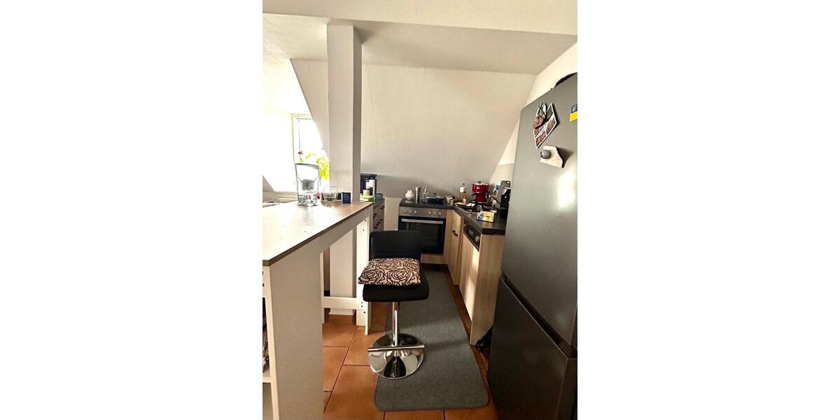 Dachgeschoßwohnung Eisenhüttenstadt - 1 Zimmer, 36 m&sup2;, 350&euro; | Angebot:25216463