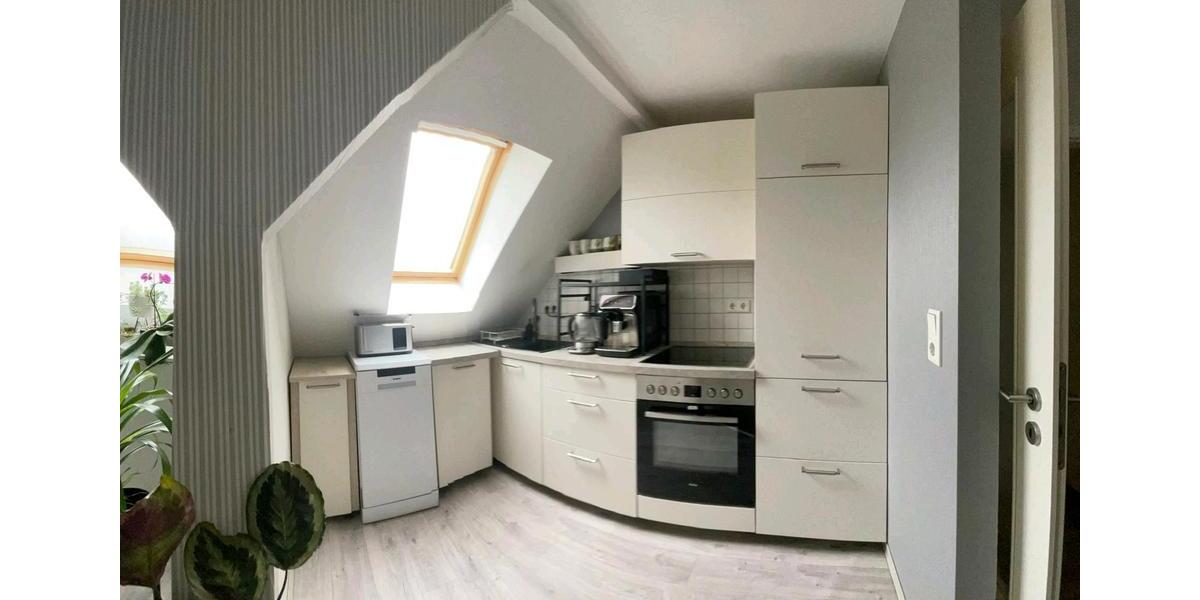 Dachgeschoßwohnung Frankfurt (Oder) - 3 Zimmer, 61 m&sup2;, 750&euro; | Angebot:25660112