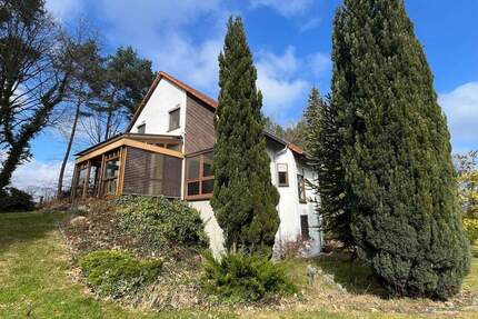 Haus Siehdichum Rießen - 7 Zimmer, 310.000&euro; | Angebot:25876997