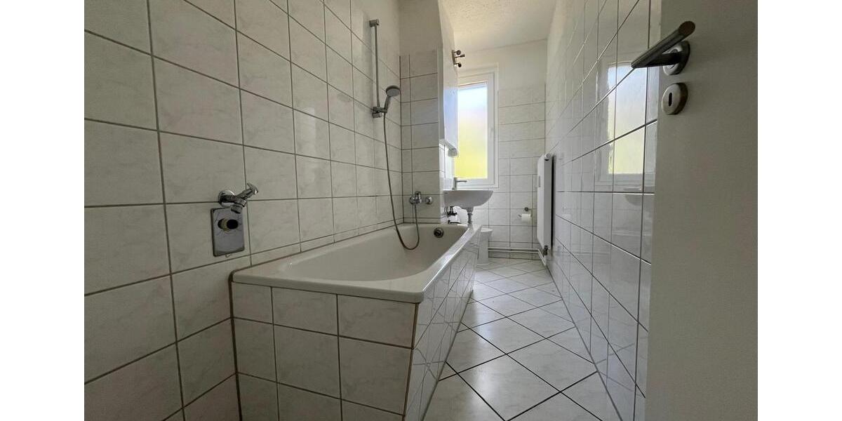 Etagenwohnung Frankfurt (Oder) Booßen - 3 Zimmer, 61 m&sup2;, 593&euro; | Angebot:24484453