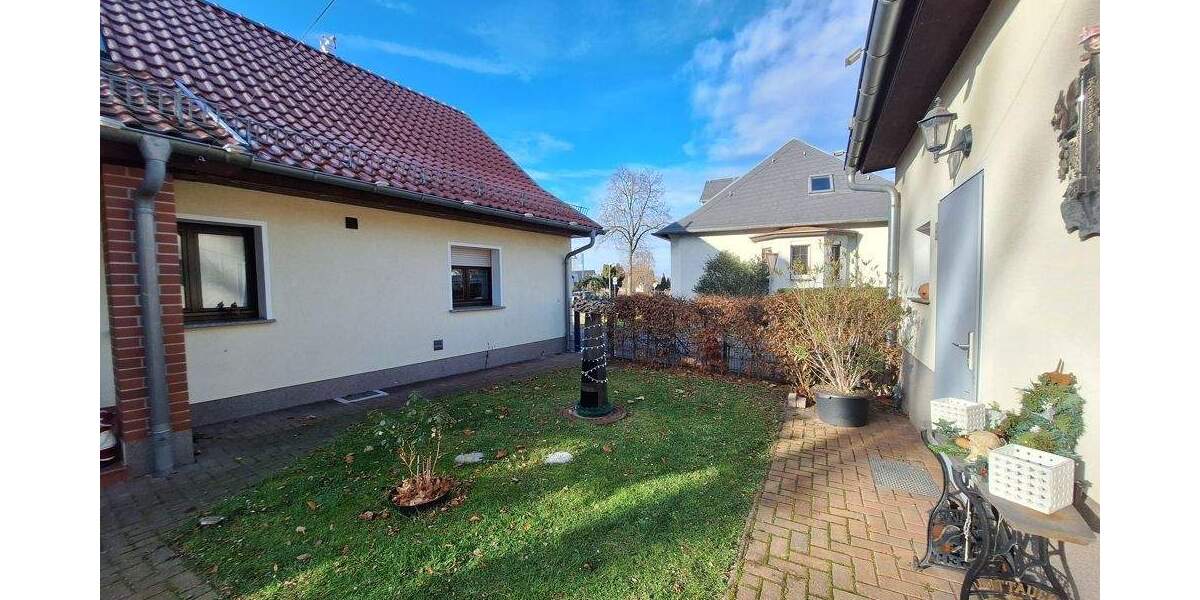 Einfamilienhaus Eisenhüttenstadt / Fünfeichen Eisenhüttenstadt - 5 Zimmer, 135 m&sup2;, 260.500&euro; | Angebot:25663585