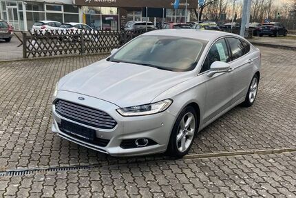 Ford Mondeo 65.500 km 15.900 &euro; Frankfurt 15234