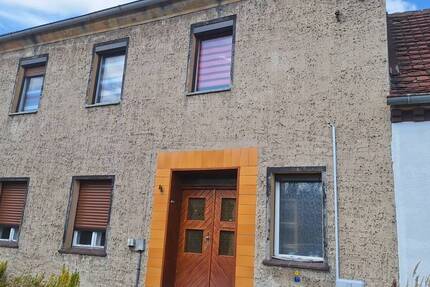 Haus Beeskow - 6 Zimmer, 155 m&sup2;, 115.000&euro; | Angebot:26257151