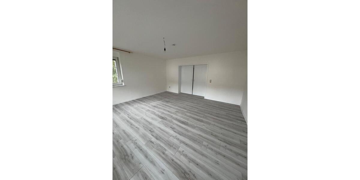 Bauernhaus, Landhaus Neuzelle - 7 Zimmer, 160 m&sup2;, 1.995&euro; | Angebot:26006320