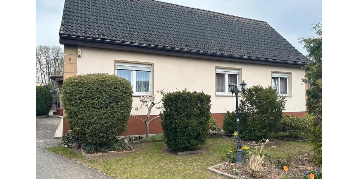 Einfamilienhaus Eisenhüttenstadt - 3 Zimmer, 164 m&sup2;, 217.000&euro; | Angebot:26494530