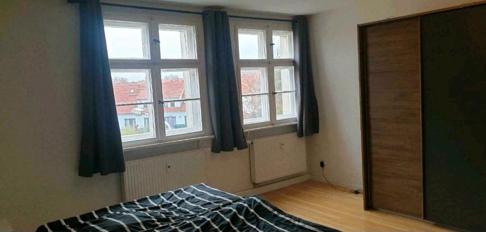 Etagenwohnung Frankfurt (Oder) Booßen - 3 Zimmer, 103 m&sup2;, 670&euro; | Angebot:26597908