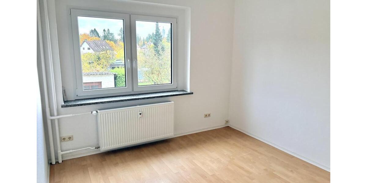 Etagenwohnung Frankfurt (Oder) Booßen - 3 Zimmer, 79 m&sup2;, 690&euro; | Angebot:26522958