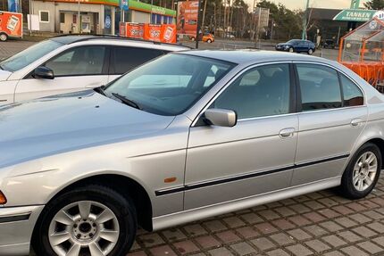 BMW 520 110.260 km 6.400 &euro; Eisenhüttenstadt 15890