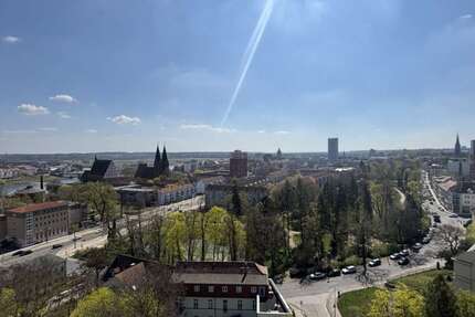 Wohnung Frankfurt (Oder) - 3 Zimmer, 68 m&sup2;, 379&euro; | Angebot:26184085