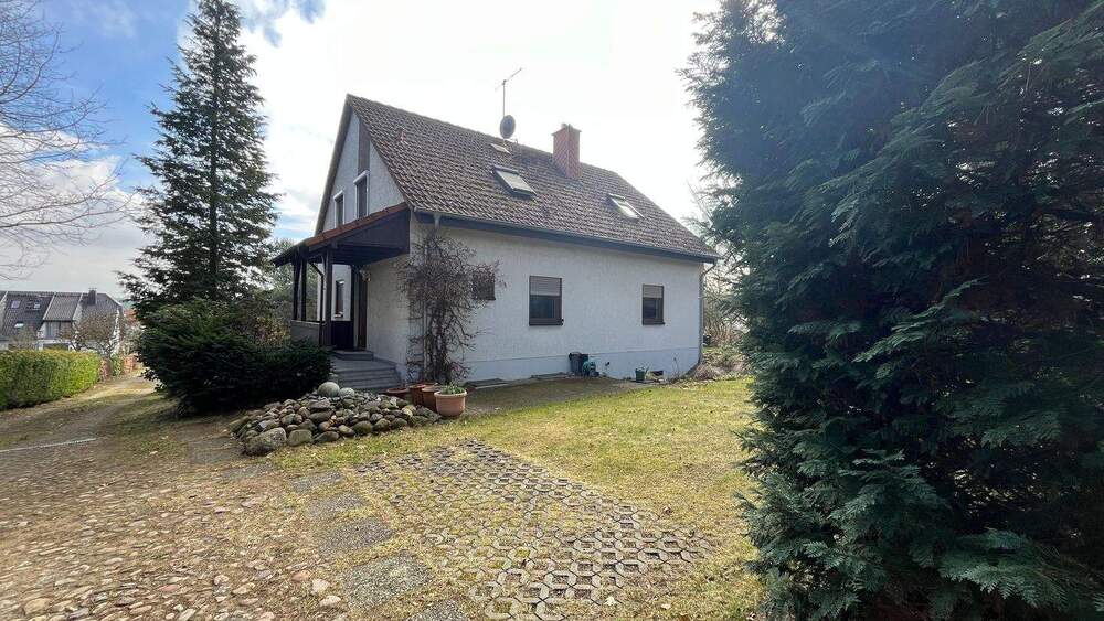 Mehrfamilienhaus, Wohnhaus Siehdichum Rießen - 7 Zimmer, 310.000&euro; | Angebot:25876997