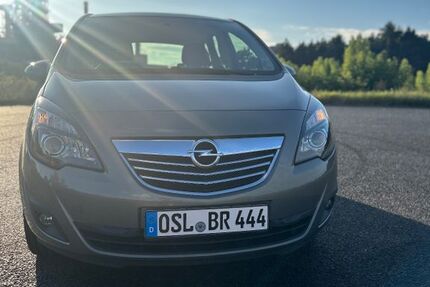 Opel Meriva 59.000 km 6.500 &euro; Eisenhüttenstadt 15890