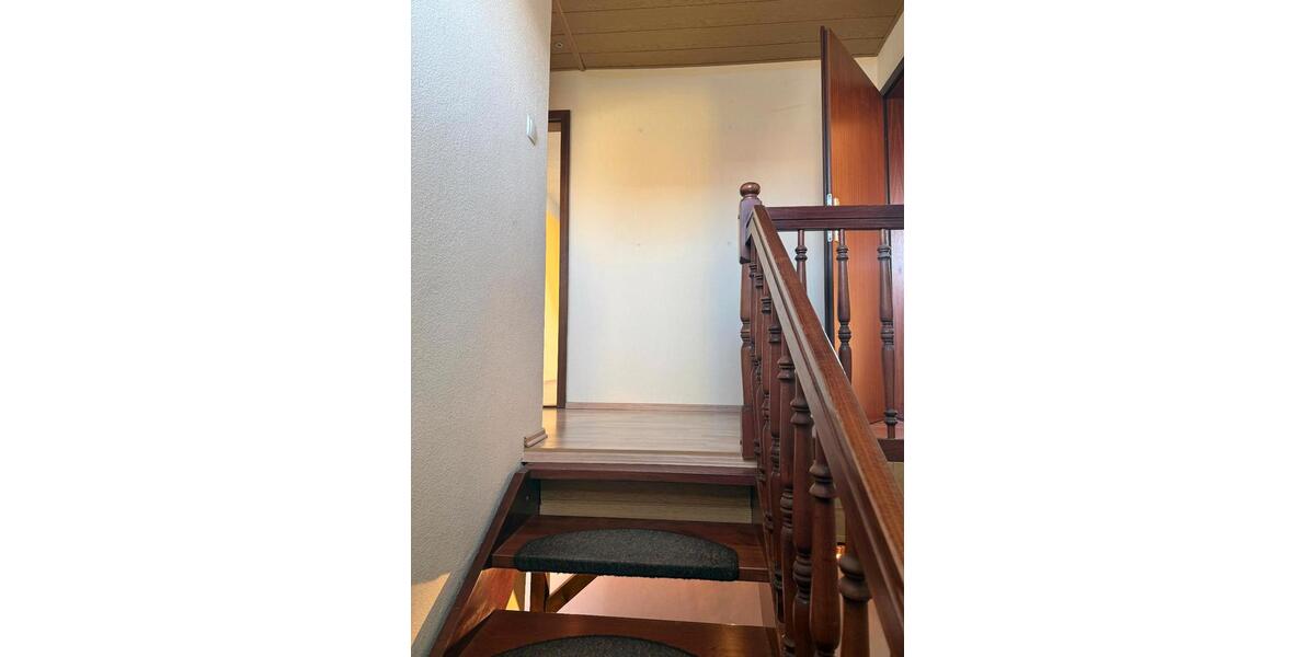 Reihenhaus Eisenhüttenstadt - 6 Zimmer, 161 m&sup2;, 339.000&euro; | Angebot:25965004