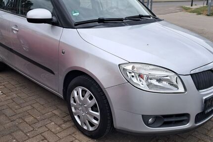 Skoda Fabia 67.000 km 3.999 &euro; Vierlinden OT Diedersdorf 15306