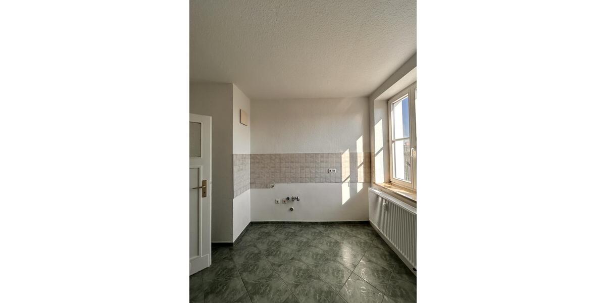 Etagenwohnung Eisenhüttenstadt - 3 Zimmer, 64 m&sup2;, 405&euro; | Angebot:24157711