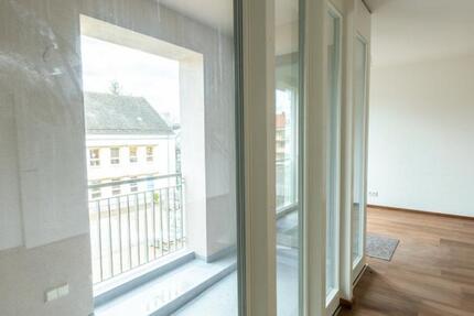 Wohnung Frankfurt (Oder) - 2 Zimmer, 72 m&sup2;, 1.011&euro; | Angebot:25323142