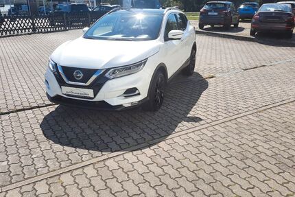 Nissan Qashqai 110.000 km 14.900 &euro; Frankfurt 15234