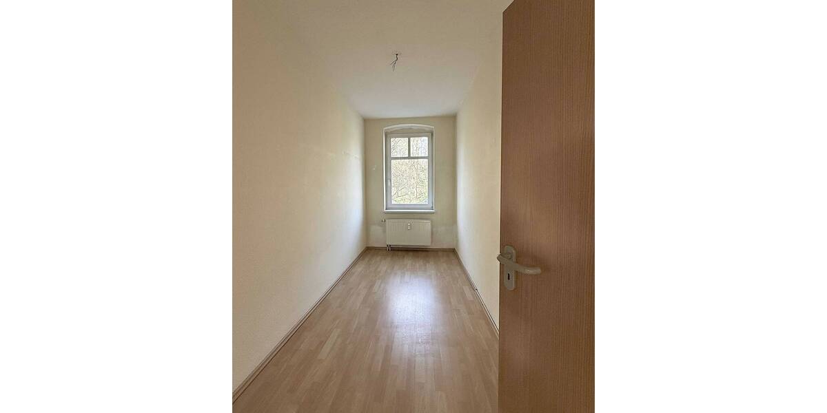 Etagenwohnung Frankfurt (Oder) Frankfurt - 4 Zimmer, 93 m&sup2;, 700&euro; | Angebot:26187948