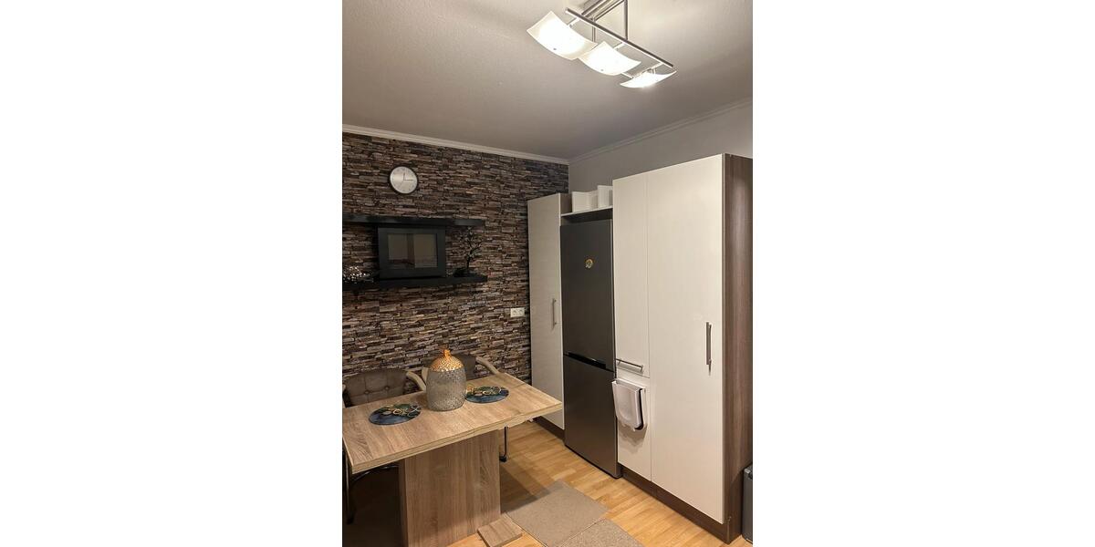 Etagenwohnung Frankfurt (Oder) Beresinchen - 2 Zimmer, 67 m&sup2;, 600&euro; | Angebot:25833409