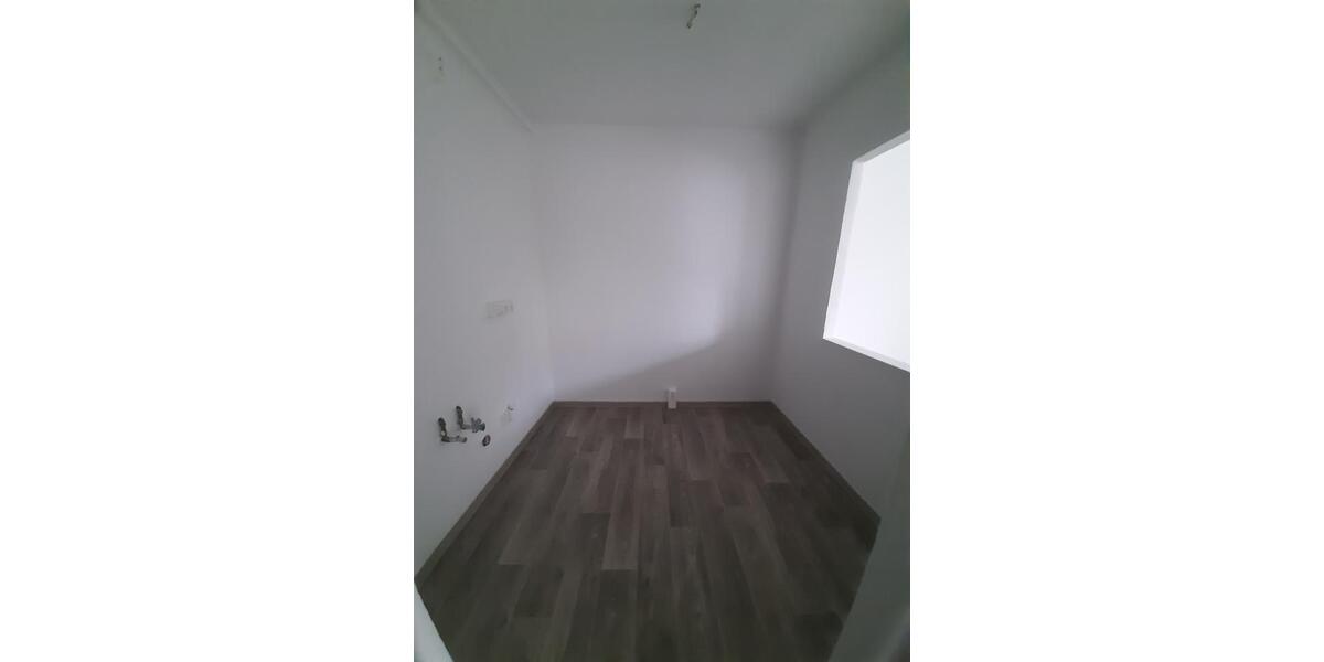 Etagenwohnung Frankfurt (Oder) - 1 Zimmer, 35 m&sup2;, 317&euro; | Angebot:26489700