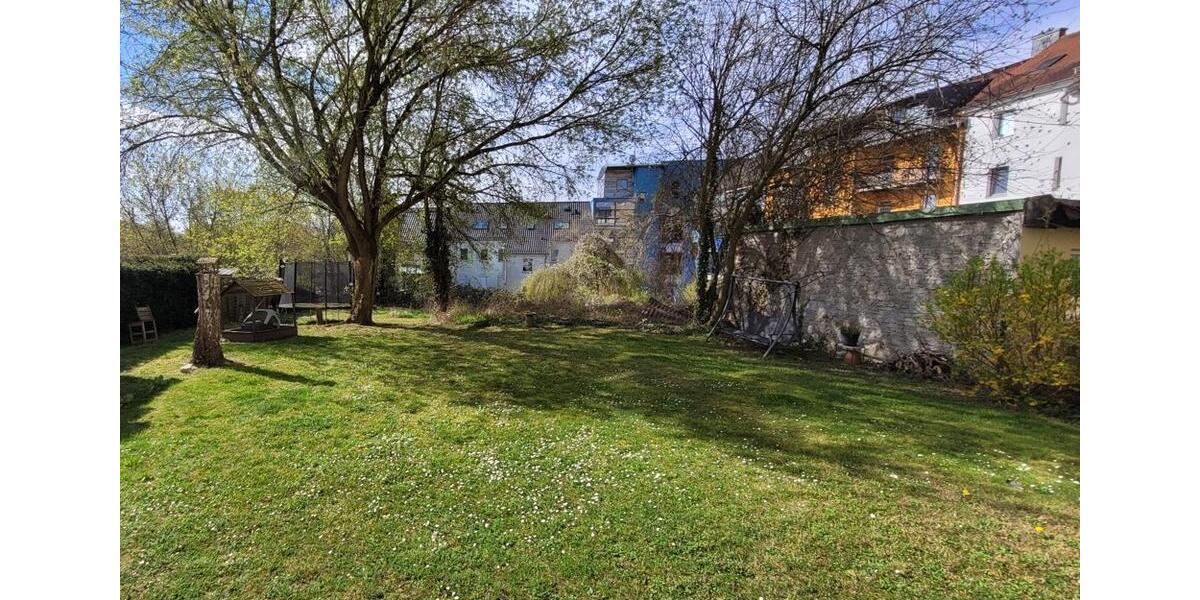 Etagenwohnung Frankfurt (Oder) Beresinchen - 2 Zimmer, 73 m&sup2;, 429&euro; | Angebot:26252012