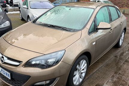 Opel Astra 116.000 km 7.399 &euro; Rietz Neuendorf OT Alt Golm 15848