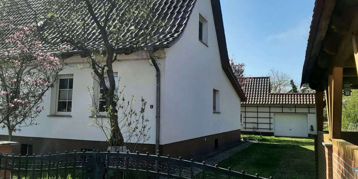 Einfamilienhaus Eisenhüttenstadt - 6 Zimmer, 186 m&sup2;, 335.000&euro; | Angebot:26313834