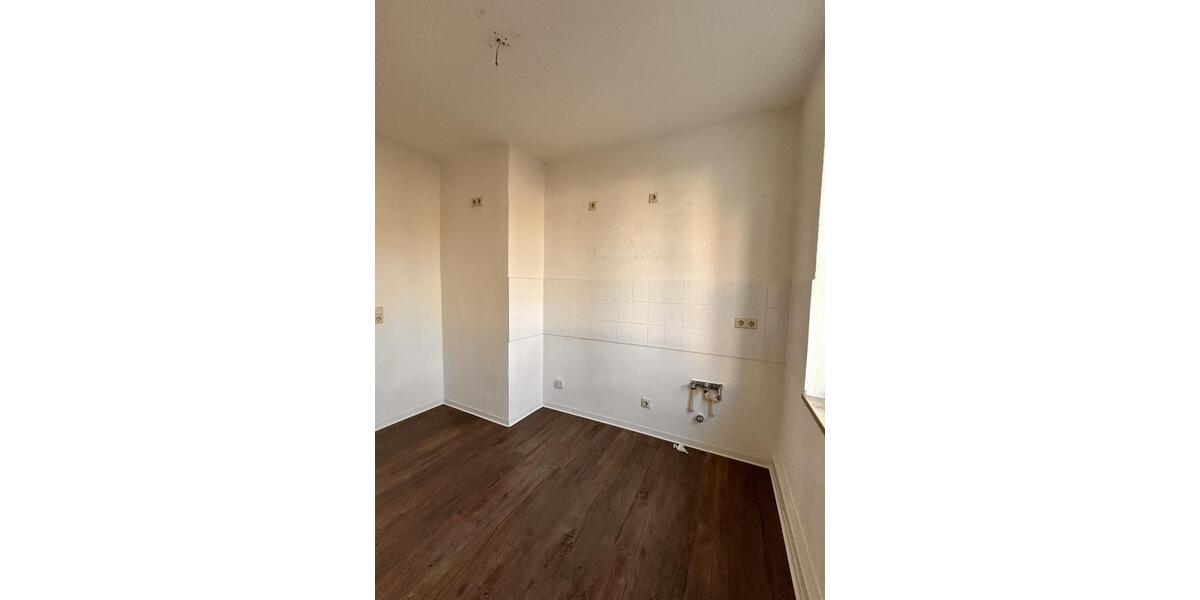 Erdgeschoßwohnung Eisenhüttenstadt - 3 Zimmer, 64 m&sup2;, 403&euro; | Angebot:25367974