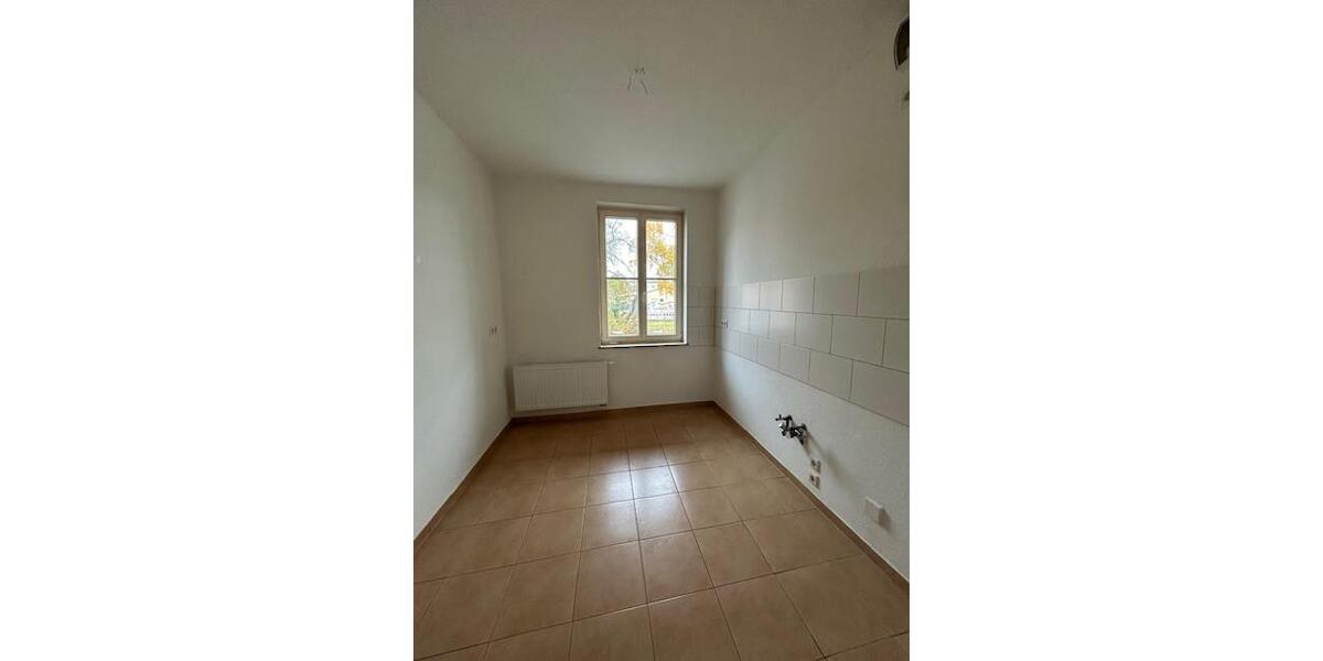 Erdgeschoßwohnung Eisenhüttenstadt - 3 Zimmer, 67 m&sup2;, 470&euro; | Angebot:24793594