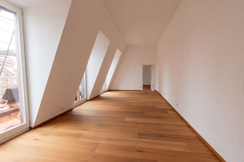 Etagenwohnung Frankfurt (Oder) - 3 Zimmer, 108 m&sup2;, 1.399&euro; | Angebot:25041401