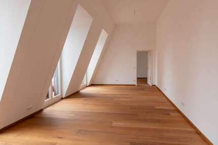 Wohnung Frankfurt (Oder) - 3 Zimmer, 108 m&sup2;, 1.399&euro; | Angebot:25041401