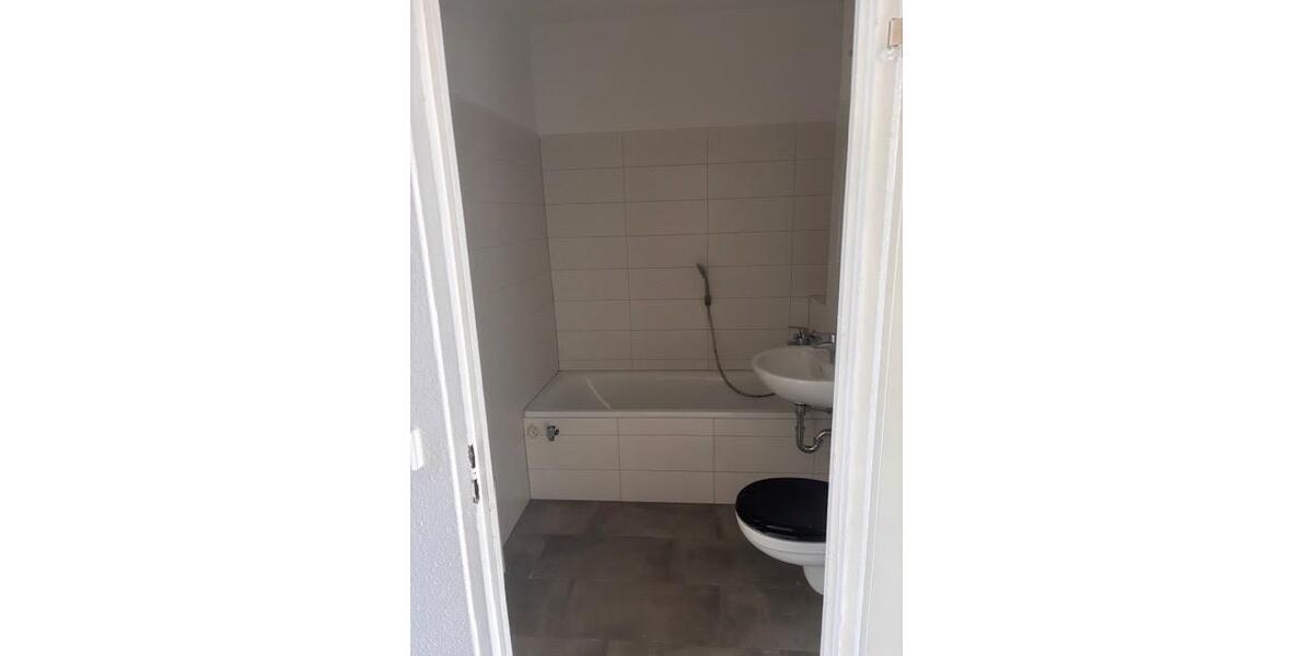 Etagenwohnung Frankfurt (Oder) Booßen - 3 Zimmer, 72 m&sup2;, 394&euro; | Angebot:25772785