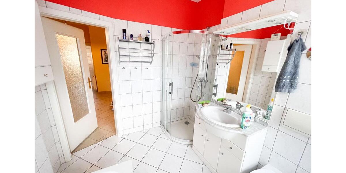 Hochparterre Frankfurt (Oder) - 4 Zimmer, 121 m&sup2;, 295.000&euro; | Angebot:25929448
