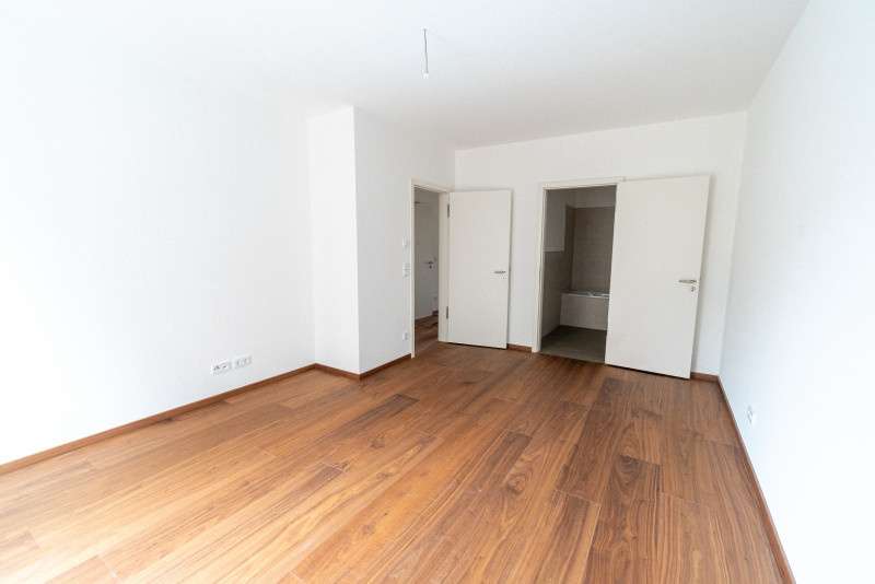 Etagenwohnung Frankfurt (Oder) - 4 Zimmer, 114 m&sup2;, 1.480&euro; | Angebot:25041398
