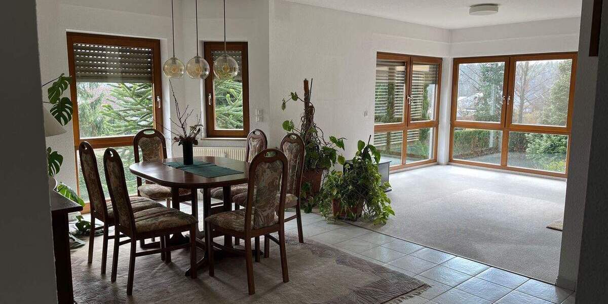 Mehrfamilienhaus, Wohnhaus Siehdichum Rießen - 7 Zimmer, 310.000&euro; | Angebot:25876997