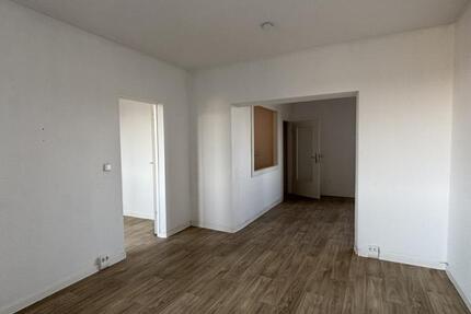 Wohnung Frankfurt (Oder) - 2 Zimmer, 53 m&sup2;, 292&euro; | Angebot:25921387