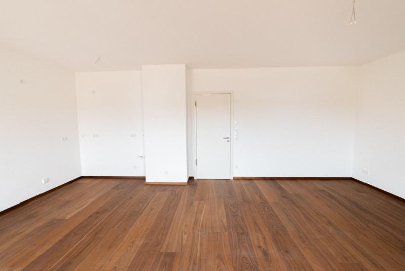 Etagenwohnung Frankfurt (Oder) - 2 Zimmer, 81 m&sup2;, 1.135&euro; | Angebot:25323154